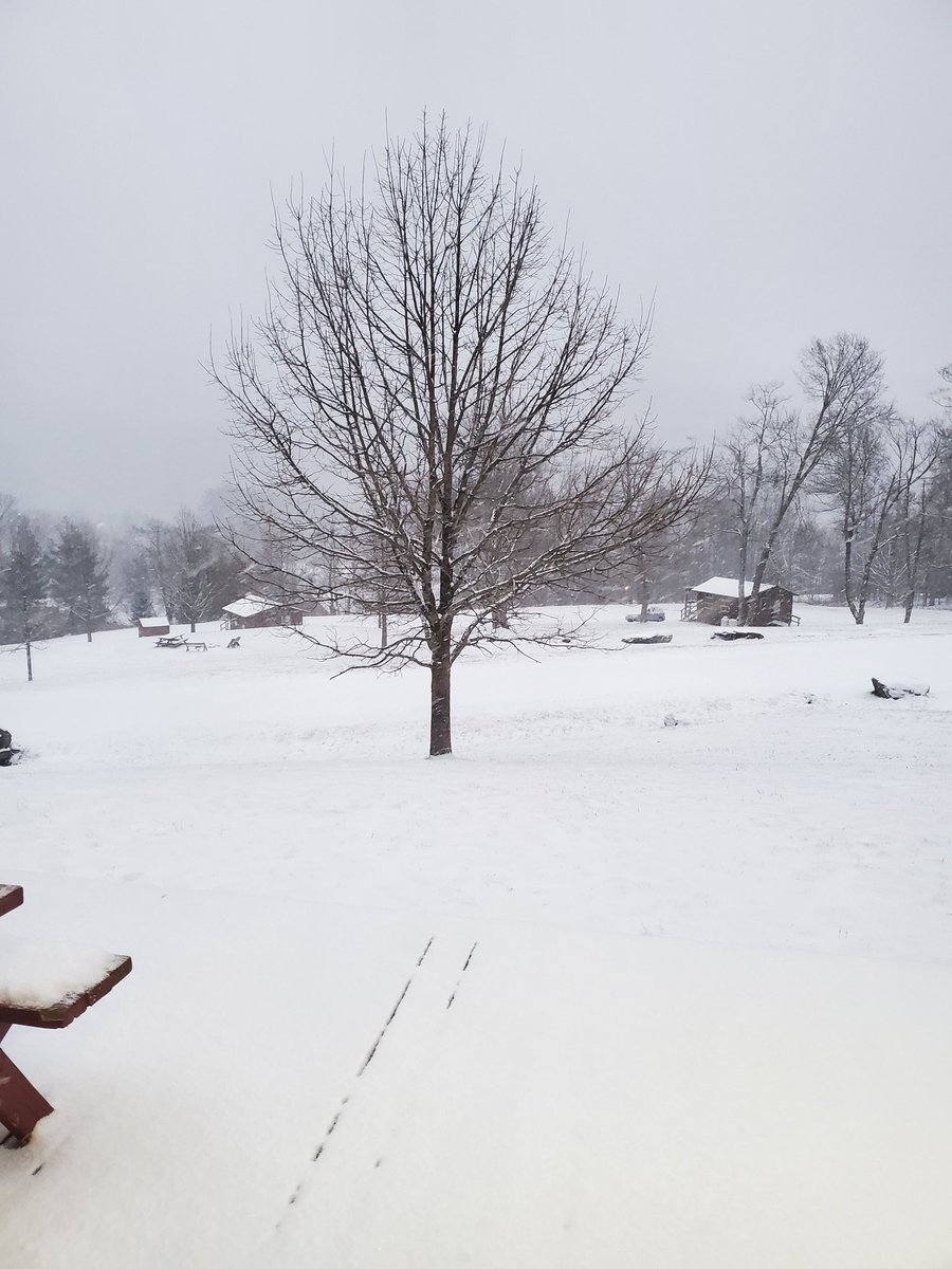 Good morning from Frost Valley! We've got snow on the ground and we're ready for another great day #sayvillems