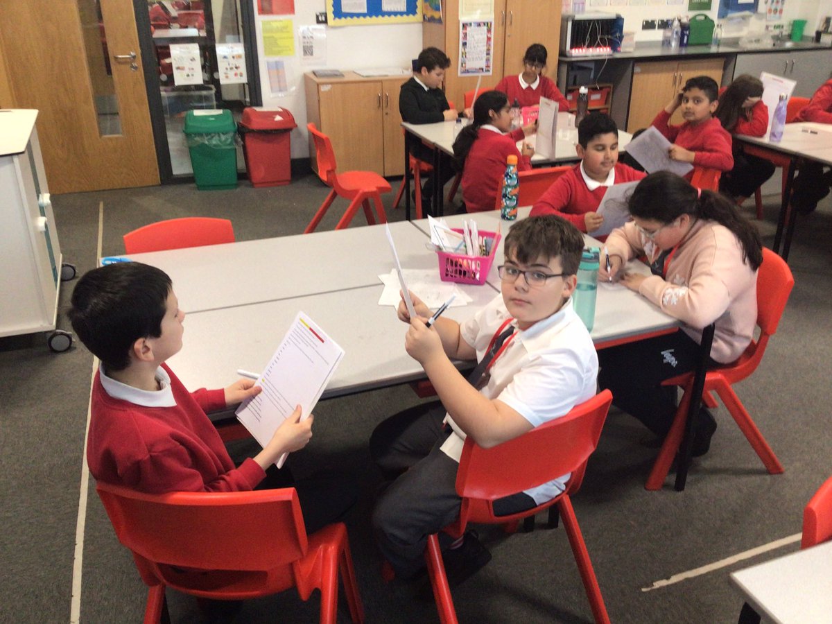 Discovering the challenges of lip reading in year 6 for national disability day @kestrelmead <a href="/MrsClarkeKMPA/">Mrs Clarke KMPA</a> <a href="/miss_boweKMPA/">Miss_Bowe KMPA</a> #notalldisabilitiesarevisible
