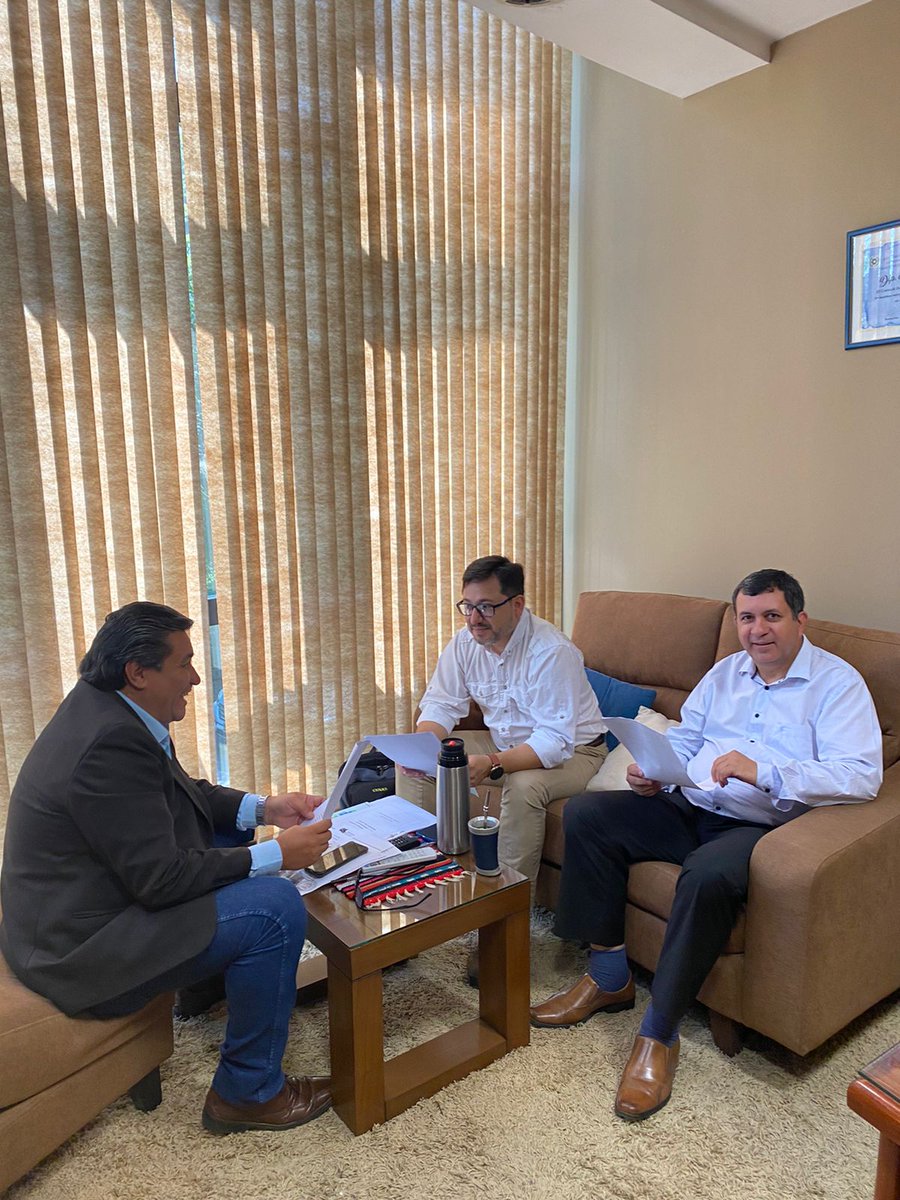 Analizando el orden del día de la fecha con los senadores <a href="/Amadoflorentinc/">Amado Florentín</a> y <a href="/blaslanzonipy/">blaslanzonipy</a>  <a href="/PLRAOficial/">Partido Liberal Radical Autentico</a>