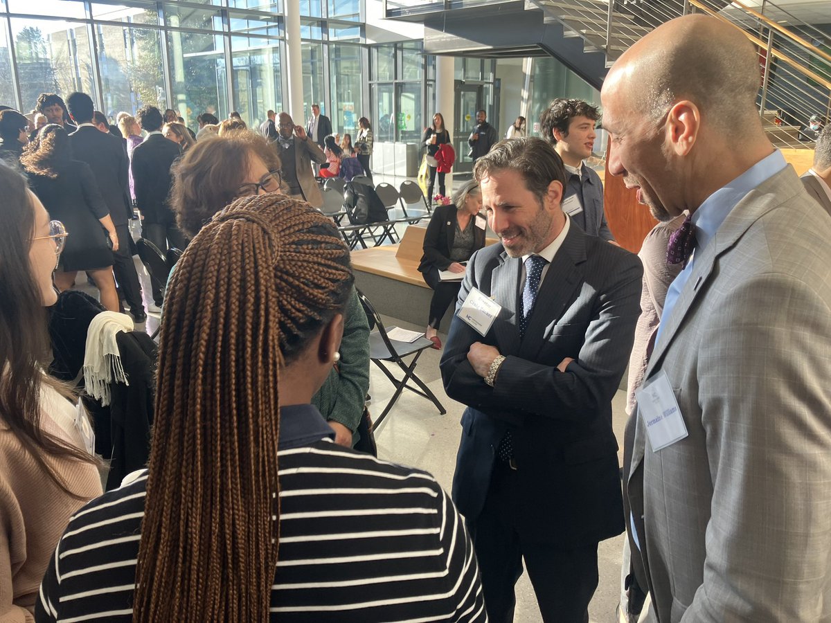 mc_bradypatton's tweet photo. It’s amazing to see so many @montgomerycoll students engaging with our amazing elected officials at the Plaque Unveiling of the new Student Services Center on the Rockville Campus. https://t.co/bsWhxEM2xi