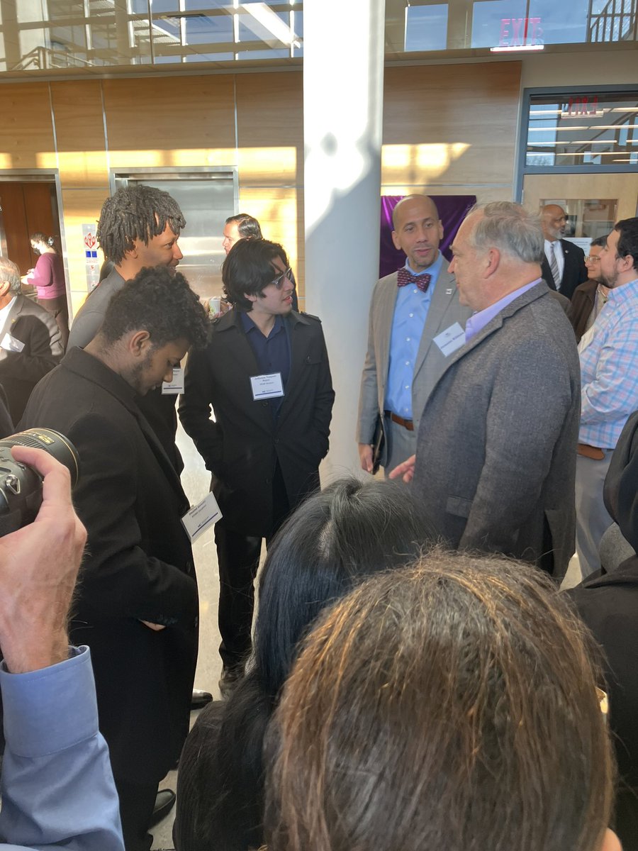 mc_bradypatton's tweet photo. It’s amazing to see so many @montgomerycoll students engaging with our amazing elected officials at the Plaque Unveiling of the new Student Services Center on the Rockville Campus. https://t.co/bsWhxEM2xi