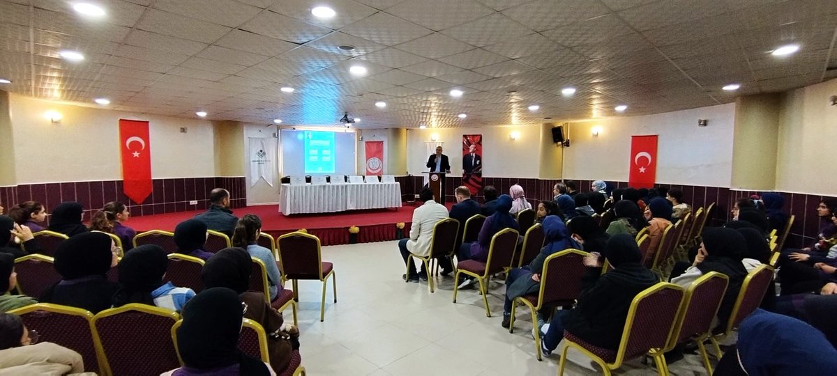 İl Milli Eğitim Müdürümüz Sayın Seyit Ali Büyük Anadolu Mektebi projesi kapsamında Hz. Ayşe Kız Anadolu İmam Hatip Lisesinde gerçekleştirilen Mustafa Kutlu Paneli'ne katılarak panelist öğrencileri dinledi.
<a href="/tcmeb/">Millî Eğitim Bakanlığı</a>
<a href="/HatayValiligi/">T.C. Hatay Valiliği</a>
<a href="/SeyitAliBuyuk/">Seyit Ali Büyük</a>
#hataymem