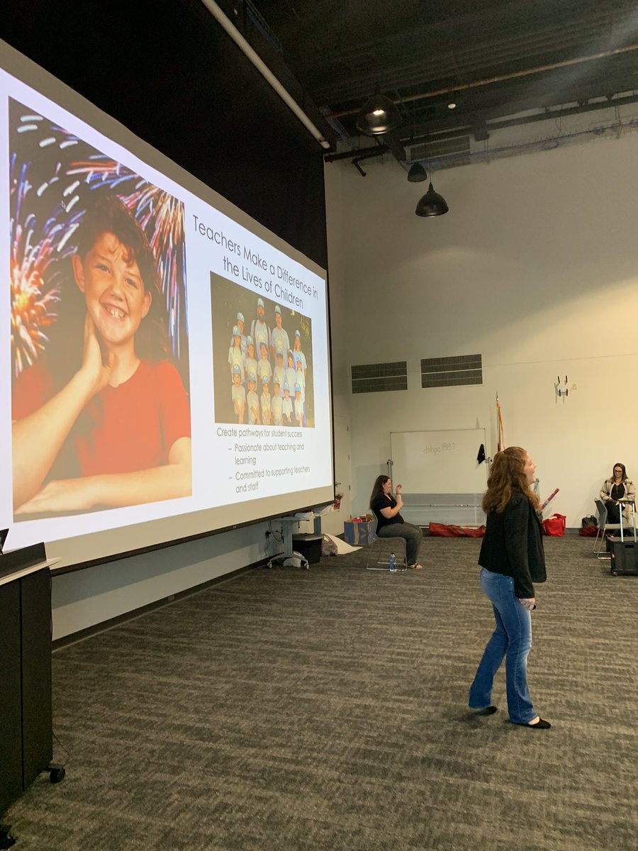 SeniorErin's tweet photo. So excited to welcome our new principal, Rebecca Jarke! 🎉@Pasco_eSchool https://t.co/ubKzOIvMST
