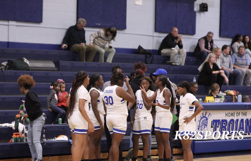baller2nique's tweet photo. First dub of the szn😵‍💫❤️ #jrszn https://t.co/pwIk2LQ3UR