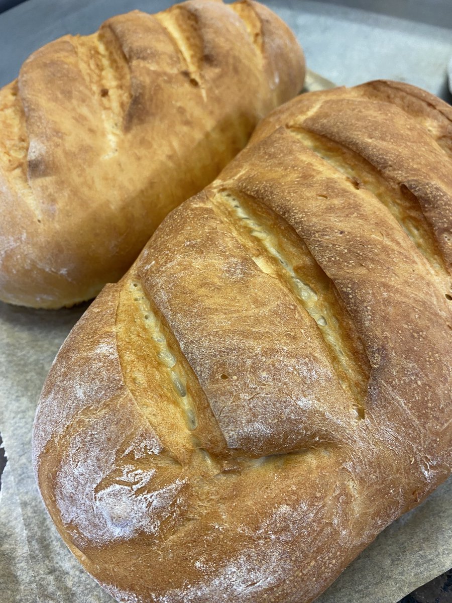 chef_ives's tweet photo. The first born of our sour dough start ⁦@HolyportCollege⁩  ⁦@Thomas_Franks_⁩ https://t.co/DWBZQx3sos