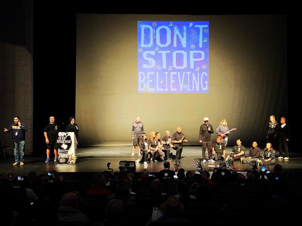 TexAHPERD's tweet photo. First general session! Great performance from some AMAZING #TEXAHPERD members! 😎 #dontstopbelieving https://t.co/zLZE4zCucG