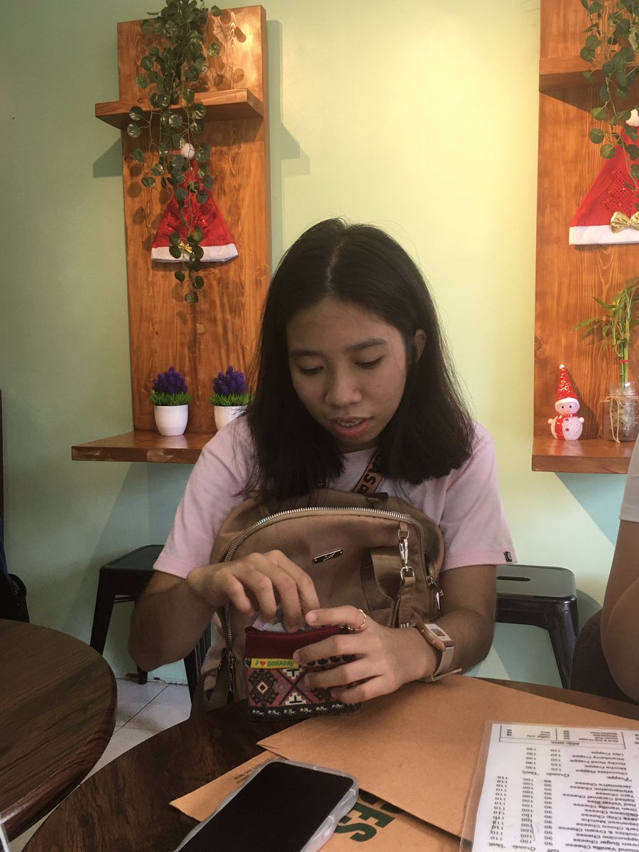 _juwni's tweet photo. hi there, @eunice_dlr <333 https://t.co/i3RBHjGo9Q