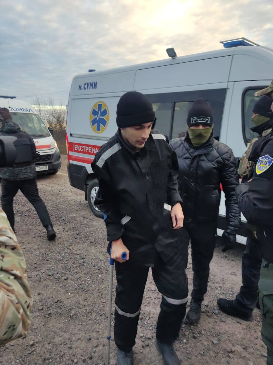 Listening such news is always a happy moment❗️
There was another 🇷🇺🇺🇦 #POWs exchange and 50 #Ukrainians were returned from 🇷🇺captivity - A. Yermak
#RussiaUkraineWar 
#UkraineRussianWar
#PrisonersOfWar
#Kyiv #Moscow #Kherson #Bakhmut
