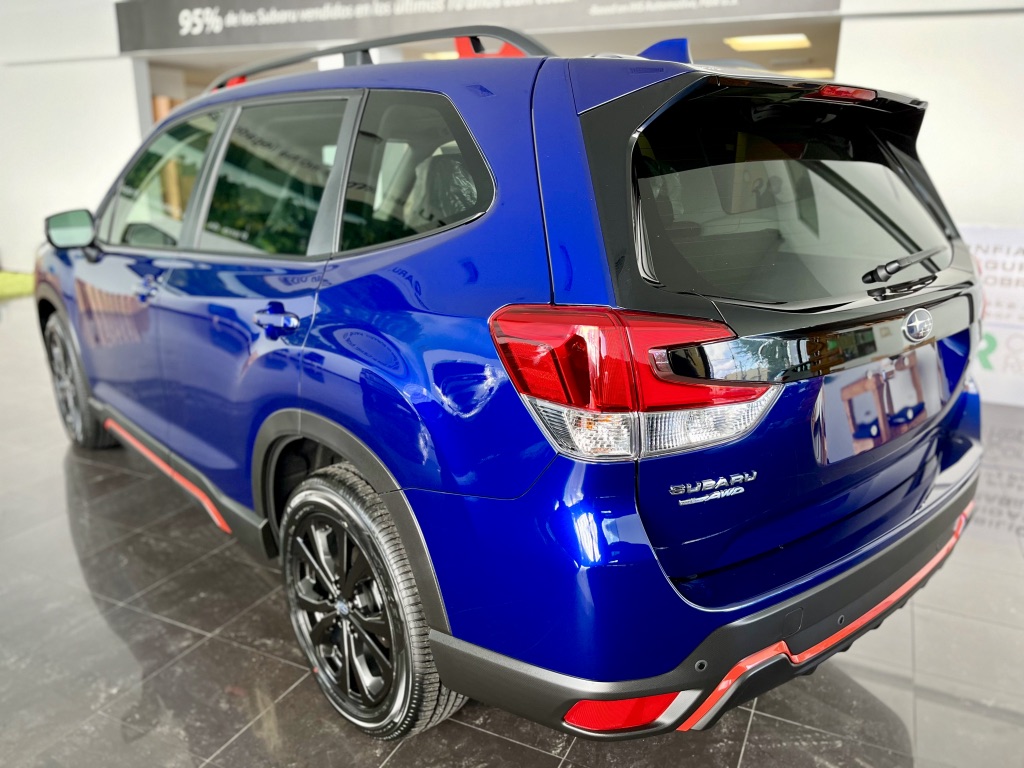 SubaruPRico's tweet photo. Nueva SUBARU FORESTER SPORT 2023 Sapphire Blue Pearl🔵🤩desde 3.95% interés* 🌟🎄🎁 #SUBARUXmas
✨ San Juan 📞 787.793.2828
✨ Caguas 📞 787.679.0414
#LoveSUBARU #SUBARU #PuertoRico #Forester #believe
*Detalles en el concesionario https://t.co/mATADoUcmd
