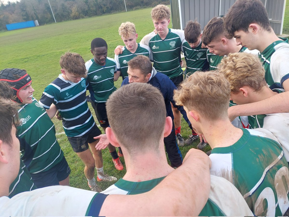 CcroWicklow's tweet image. Not to be for a very galent @eastglendalough senior Cup team  who came up short by 17 v 24 to a strong @St_Marys_cbs in Portlaoise Rugby Club. Hard luck Graham and the team. 
#FromTheGroundUp @LeinsterBranch @active_wicklow @WicklowRFC 🏉🔴⚪️⚫️