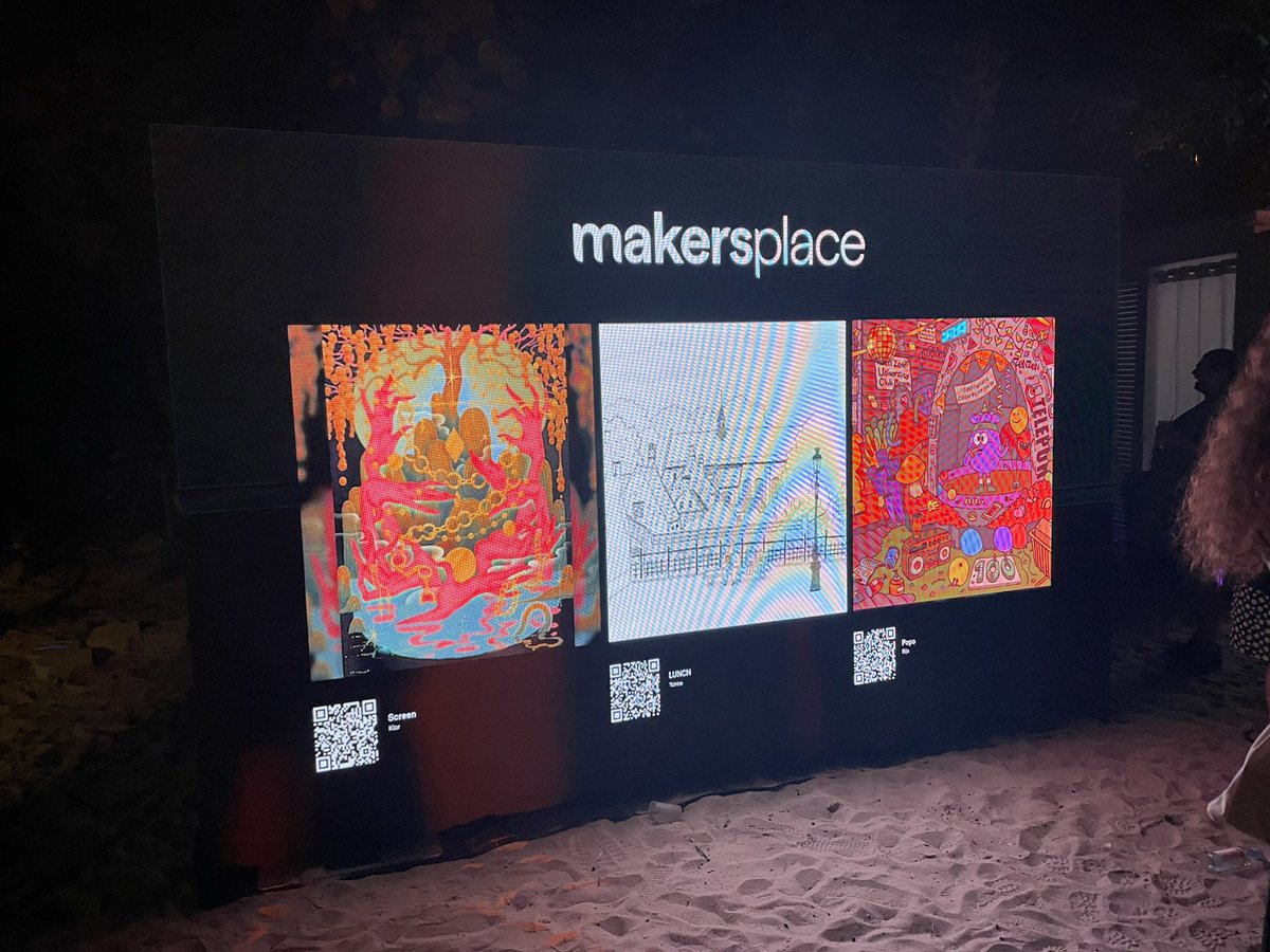 Most importantly!✨
Got to catch our <a href="/KOREANNFT/">KOREAN NFT</a> art sprint winners exhibit their work at SLS Hotel with @makersplace 
Congratulations to @kior_art <a href="/Yonee_hi/">𝒚𝒐𝒏𝒆𝒆.𝒆𝒕𝒉</a> <a href="/go_pilly/">Biju</a> 💖
