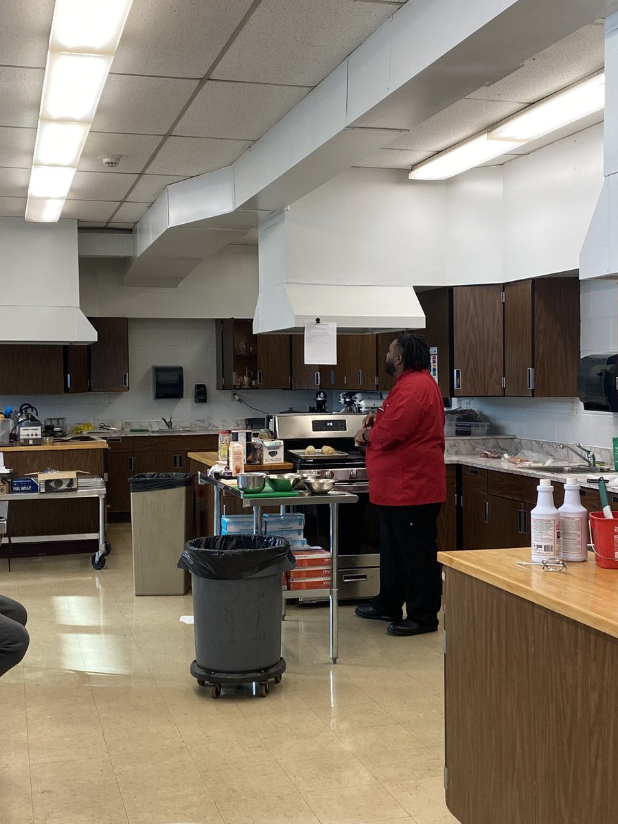 Chef Damelio tweet media