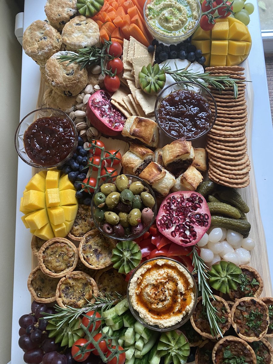 A ten person grazing board yesterday, full of plant based loveliness. 💚🌱

Please contact us with any enquiries. 

#plantbased #vegan #cardiff #cardiffvegans #SmallBusiness #goodfood #grazing #parties #Birthday #wedding #Christmas #plantpower