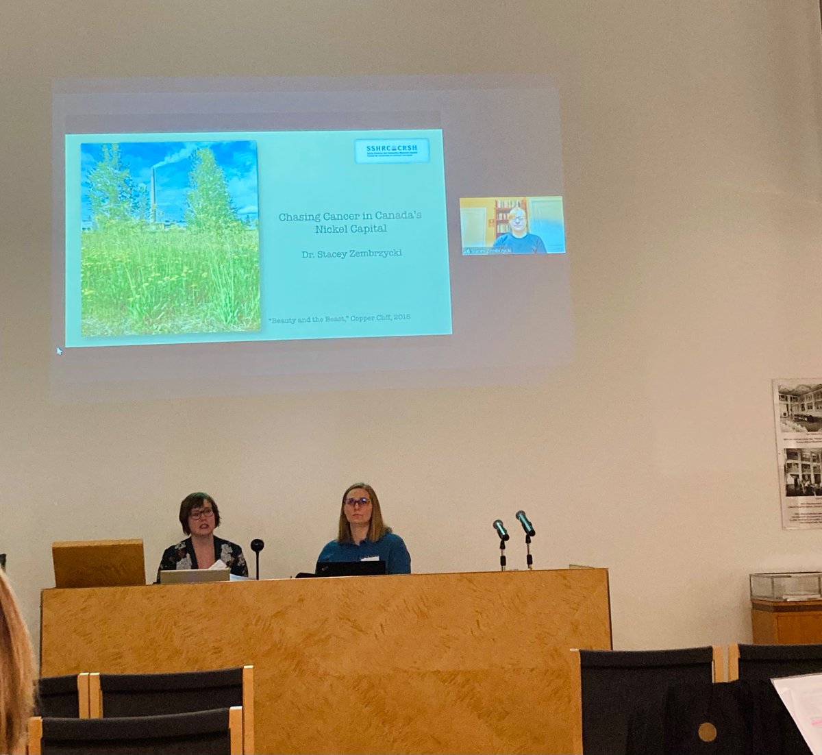 The day is drawing to a close and we are about to hear the day’s second keynote lecture (this time via Zoom) by @SZembrzycki titled “Chasing Cancer in Canada’s Nickel Capital”. #FOHN22