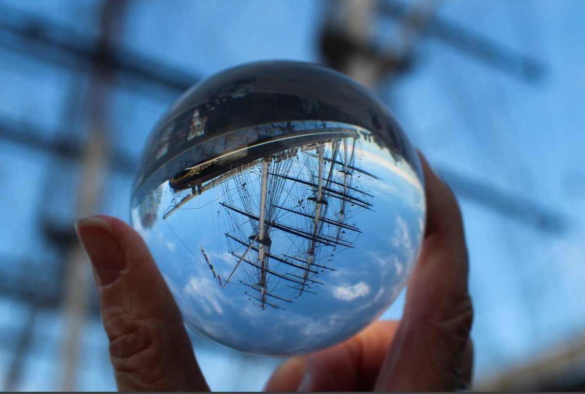 We would like to share Lara's astonishing photography work with you. The SCWA Photography Department moto is... “We want our work to cause intrigue, spark questions, show beauty, initiate debate, trigger memories and be remembered." Lara's work has all these qualities. Well done!