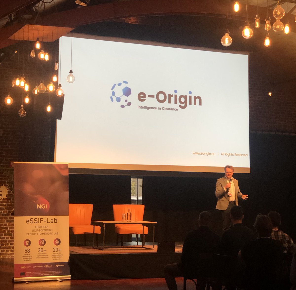 EssifL's tweet image. #eOrigin’s mission is to provide the solutions to detect potential fraud in #ecommerce - @YanisKyria at #essiflabfinalevent #fundingchampions #ngi @NGI4eu #blockchain #ssi