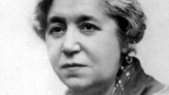 Impres_TVE's tweet photo. Nuestra #Imprescindibles de esta semana es la escritora María Lejárraga. El documental acaba de ser nominado a los Premios Goya. 

🎥 "A las mujeres de España. María Lejárraga" de @laurahojman.

🗓️ Domingo, 21:25h en @la2_tve. https://t.co/VpBwRKOnpk