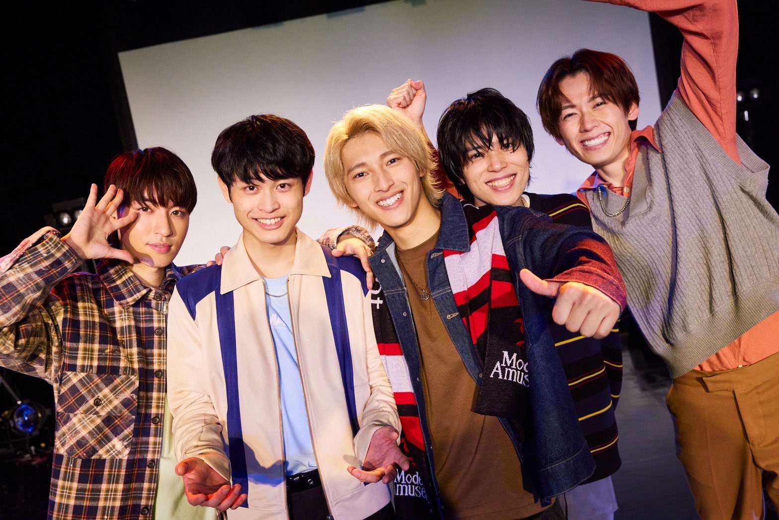 銀河団from劇団番町ボーイズ☆ (@gingadan170531) / X 銀河団from劇団番町ボーイズ☆ (@gingadan170531) / X