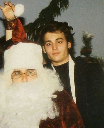 #December1st 🎅🏼 #JohnnyDepp ❤️