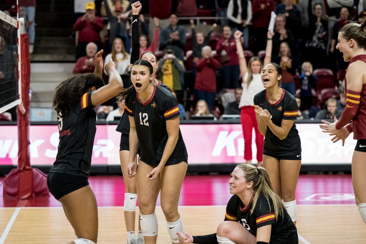 CycloneVB's tweet photo. 𝘊𝘺𝘤𝘭𝘰𝘯𝘦𝘴 𝘚𝘦𝘵 𝘧𝘰𝘳 𝘕𝘊𝘈𝘈 𝘛𝘰𝘶𝘳𝘯𝘢𝘮𝘦𝘯𝘵

Iowa State begins tournament action tomorrow vs. FGCU.

🔗 https://t.co/EqSasTZ8Xw // #NCAAWVB https://t.co/bCCsZ8kD8t
