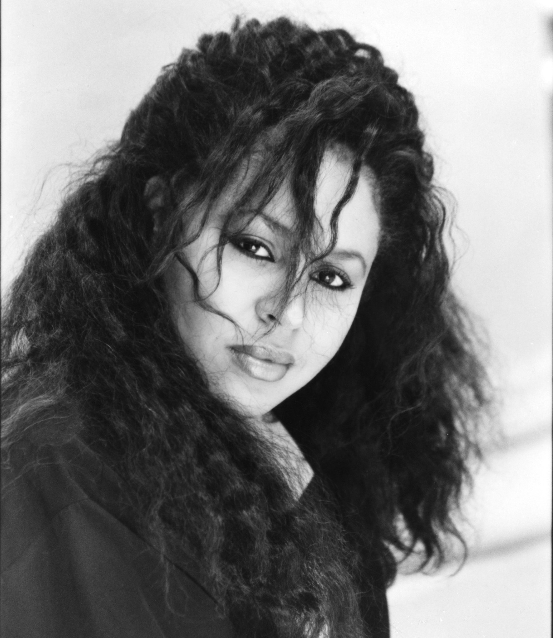 Happy birthday Vesta Williams! Tune into to celebrate with music video blocks at 11am and 7pm EST! 