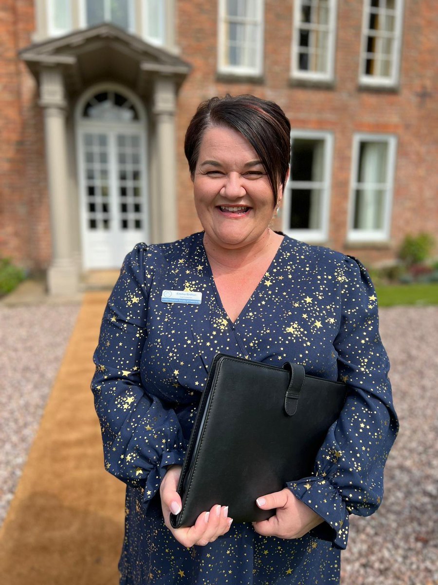 Hello... I'm Emma the Celebrant! 💙

(not Emma the Celibate) 🤦‍♀️

#EmmaTheCelebrant 
#familycelebrant 
#funeralcelebrant