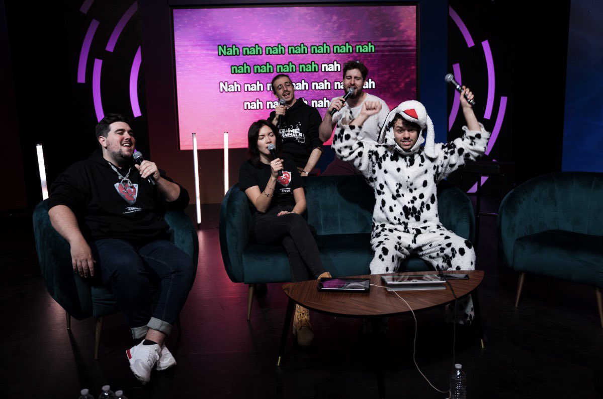 Mhytsu_'s tweet photo. Ce week-end s’est tenu le #Game4Animals de @30millionsdamis 🐈🐕
J’ai pu y participer aux côtés des streamers @30MA_JDC tous aussi exceptionnels et bienveillants les uns que les autres ❤️
Alors un énorme merci à eux, à la prod et surtout à VOUS pour le soutien et les dons 🤩✨ https://t.co/5BSgWeD8i7