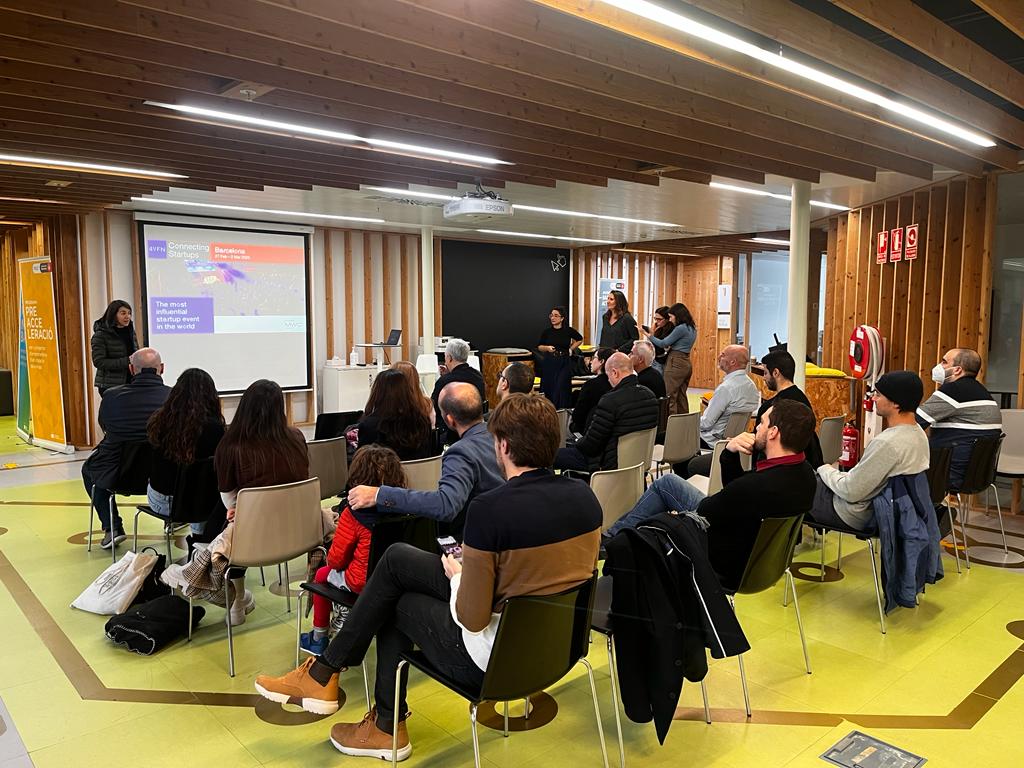 S'escalfen motors per al #4YFN23! 🔥

Avui, de la mà de <a href="/GSMA/">GSMA</a>, a la #IncubadoraMediaTic de <a href="/barcelonactiva/">Barcelona Activa</a>, s'ha celebrat una sessió informativa amb algunes de les nostres #startups que participaran en la pròxima edició.

Informa't del congrés! 👉 4yfn.com