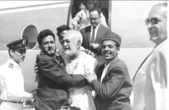 MKKakar11's tweet photo. هــر چــا لاس کې جـام د عدم و تشدد دی
او محفل د بــاچــا خان دې، خان شهيد دی
#سعودبنګښ
#02December
#KhanShaheedPashtunHero
#RememberingKhanShaheed
#AchakzaiSymbolOfDemocracy https://t.co/7odQUZdkNz