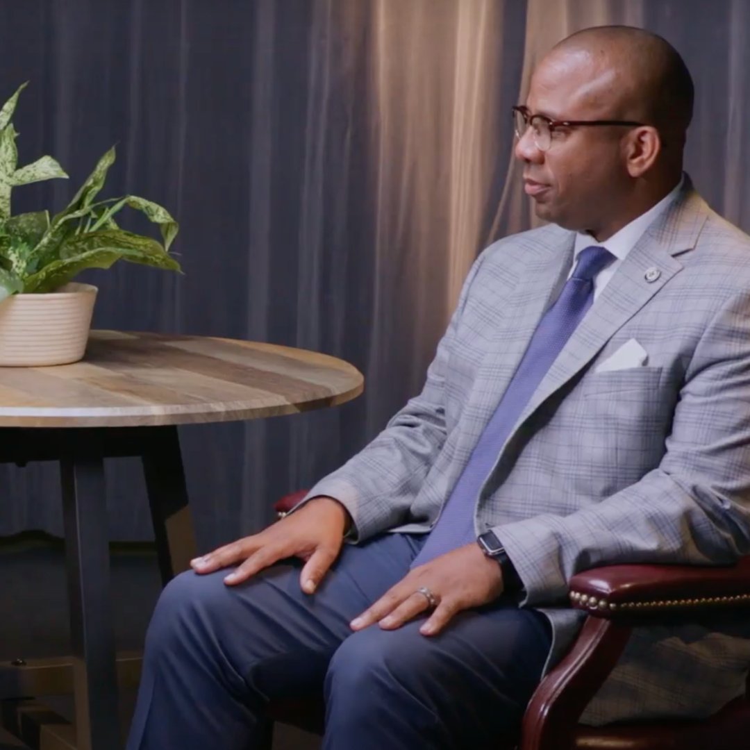 toeducateall's tweet image. It has been an exciting semester for TEACH! From our TEACH Foundations professional development, and #TEACHTalks with HISD @HISDSupe and President of University of Houston Dr. Khator, to a record-breaking annual fundraising gala, we could not be more proud.