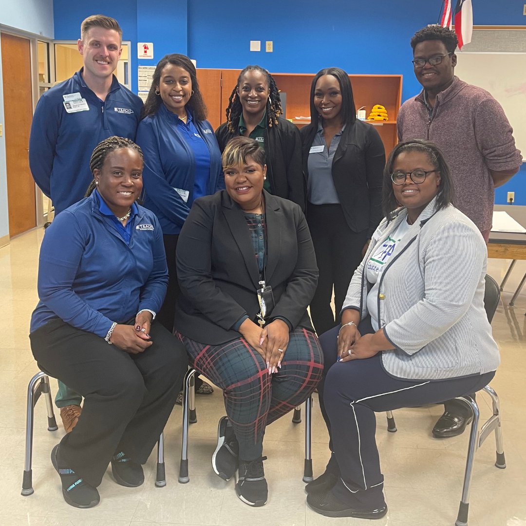 toeducateall's tweet image. It has been an exciting semester for TEACH! From our TEACH Foundations professional development, and #TEACHTalks with HISD @HISDSupe and President of University of Houston Dr. Khator, to a record-breaking annual fundraising gala, we could not be more proud.