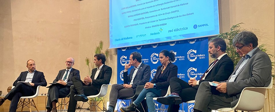 🟤 El pasado martes 29, en el <a href="/ClubDMallorca/">Club Diario de Mallorca</a> se celebró la jornada 'Foro Transición Energética 2022: Descarbonización y renovables en Baleares'.

Al evento acudieron Joan Buades y <a href="/ServeraRoser/">Roser Servera Blasco</a> en representación de #BuadesLegal.
buadeslegal.com/category/notic…