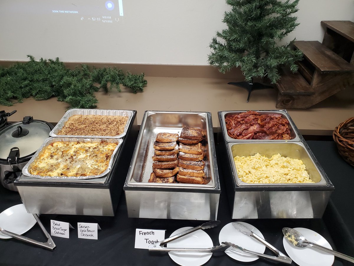 Thanks to parents and culinary for making sure our officials and coaches are taken care of at the Bumblebee Classic! Send me an email for next year coaches and I will get you in the tournament! #POP #FOODOVERLOAD <a href="/TXHSGBB/">#TXHSGBB—TXHSGBB.com</a>