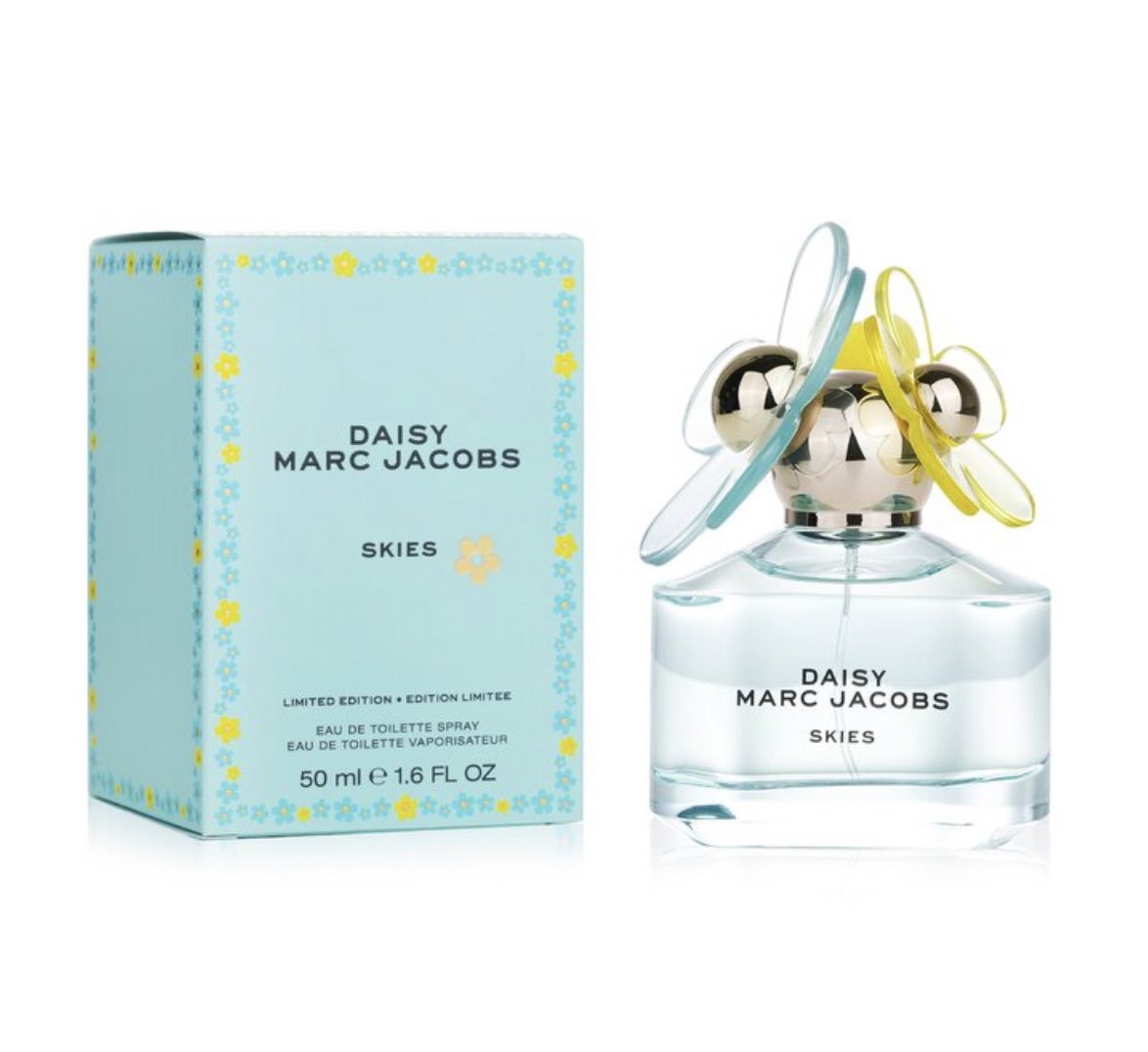 sarahblueeee's tweet photo. Honestly…@marcjacobs wtf are you thinking discontinuing the best ever perfume Daisy Skies like why would you do this to me. 🥺😢 I get the whole “limited edition” but like it’s amazing…so don’t make it limited you aasholes https://t.co/gvHCptsBCD