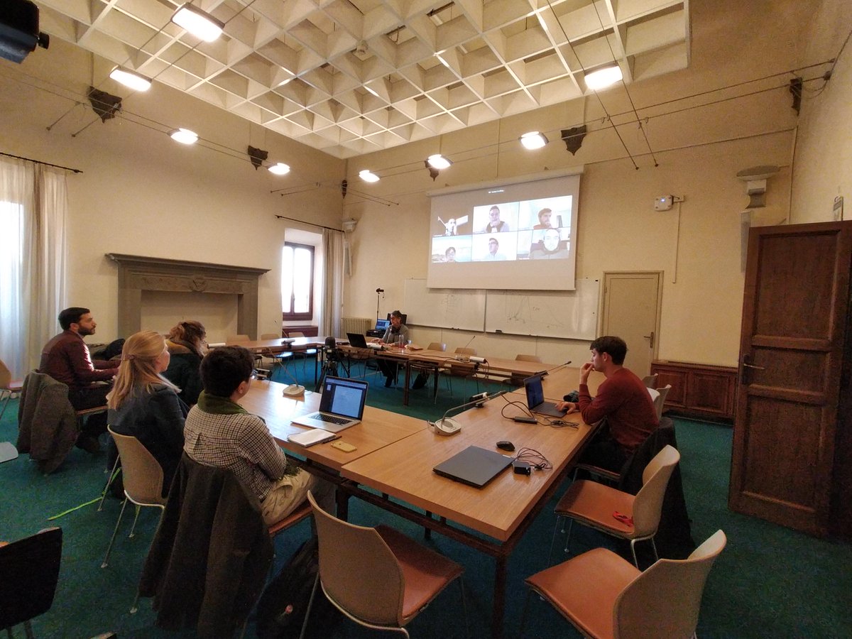 eui_sps's tweet photo. 🚨We continue with the  #SPSOpenDays🚨

This afternoon, Prof.@mgoldenProf Colloquium on Political Economy is open to prospect applicants to the @eui_sps PhD programme📸⤵️ https://t.co/iK6zJX8Ggy