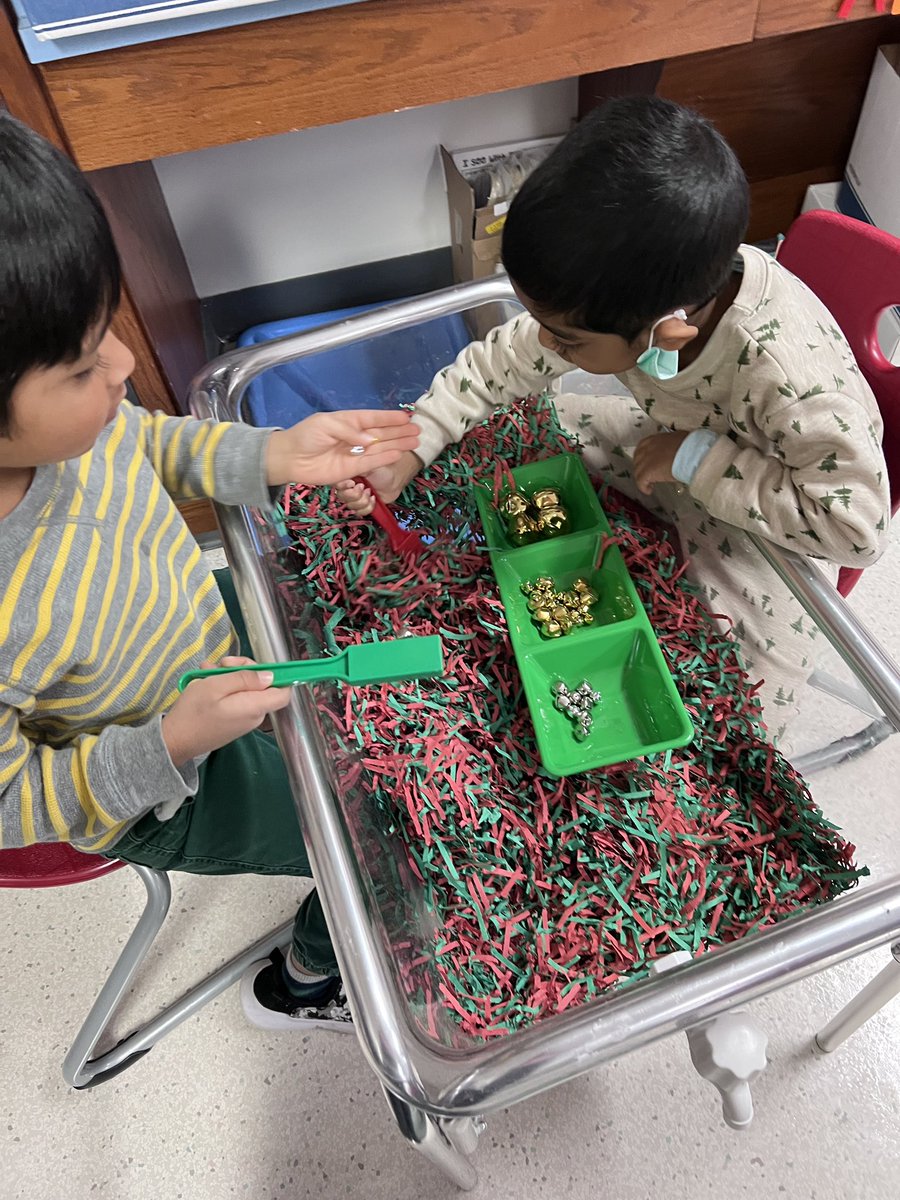 PreKAcosta's tweet photo. Having fun in our new sensory bin.  Using magnet wands to find jingle bells and sorting them. @LakesideCoppell #LakesidePreK #lakeside2223 https://t.co/Z4TRy82ixb