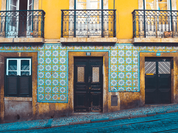 🇵🇹 Portugal, Lisbon, Independente

Investors sitting on US dollars right now can capitalise on the best exchange rate in 20 years. There has never been a better time to pick up a centrally located rental investment in one of Europe's most popular cities.

wa.me/p/927324445270…