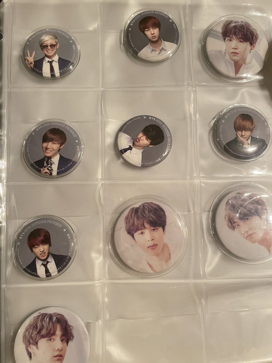muni__15's tweet photo. BTS グッズ 譲渡 買取

アクリルバッジや缶バッジ、マグネットが沢山あるので、
ご希望のものの写真とお値段添えてご連絡ください🙇‍♀️

譲 画像のもの

求 買取

レアなものもございますのでレートは考えてご連絡お願いします🙇‍♀️
（写真以外にもあります） https://t.co/MAFQ0ERYua