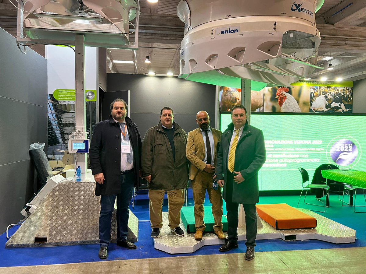 Copagri's tweet photo. #Zootecnia: la #Copagri presente alle #FiereZootecnicheInternazionali di #Cremona con diverse aziende associate.

Vicepres #Bernardini e responsabile settore #Cavaliere hanno partecipato a giornata inaugurale, confrontandosi con Ministro #Lollobrigida.

https://t.co/EndWLtMbCP https://t.co/hj6aPrajHr