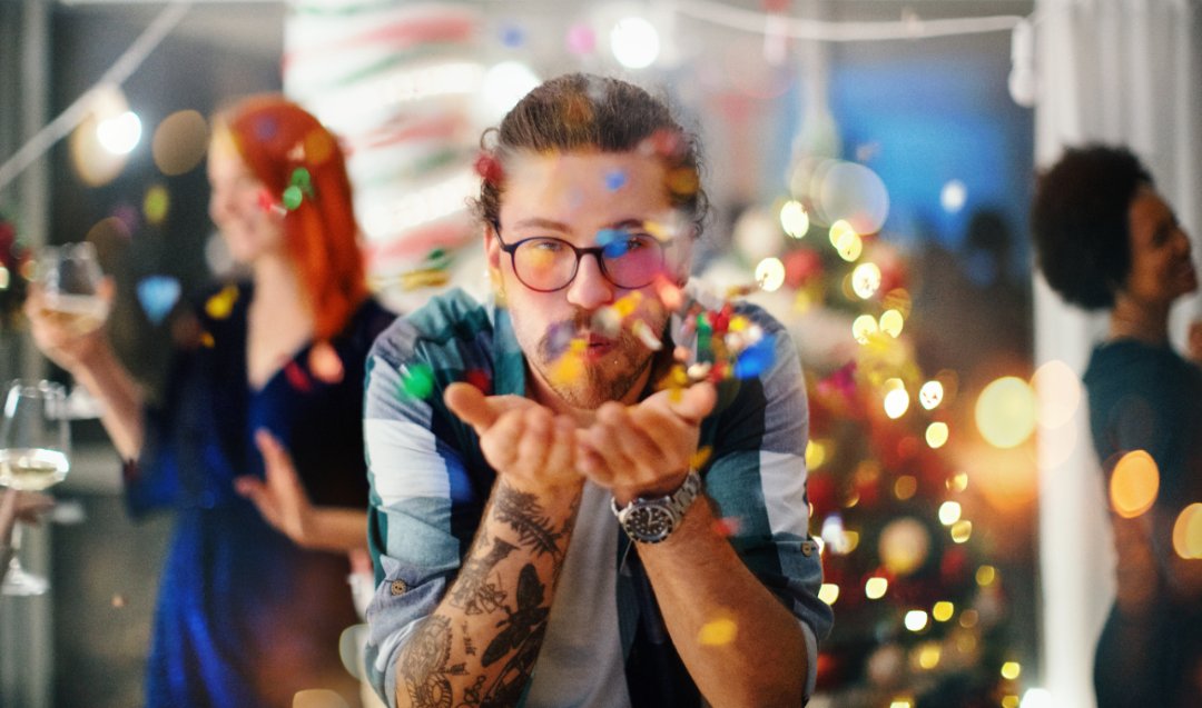 Snart dags att skicka iväg julklapparna! Vår julklapp till dig är 15% rabatt på alla sändningar t.o.m. 31 december!  Boka online och skicka inrikes från 85 kr eller inom EU från 106 kr. Klicka här för rabattkod: spr.ly/6019MC4ZF
#rabattkod #skickapaket #julklappar