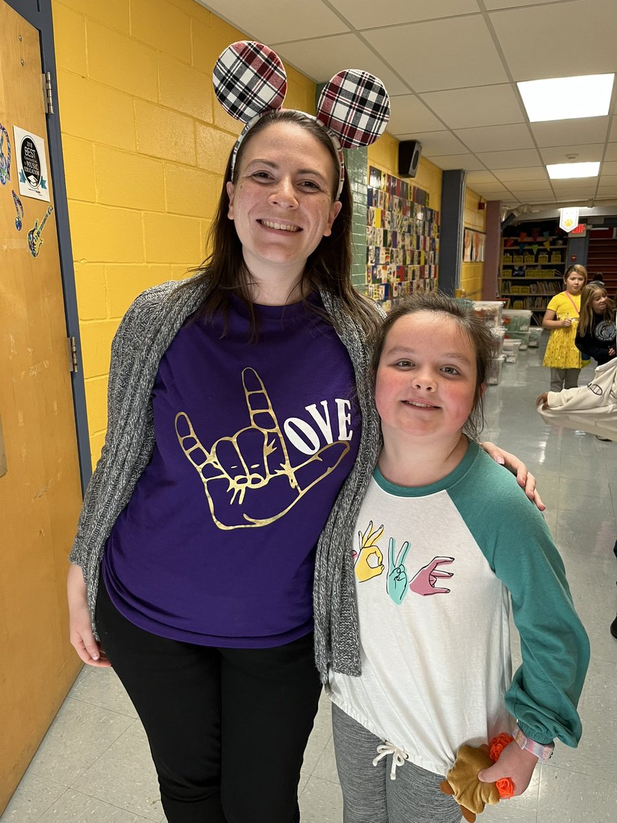 Mrs. Mahady tweet media