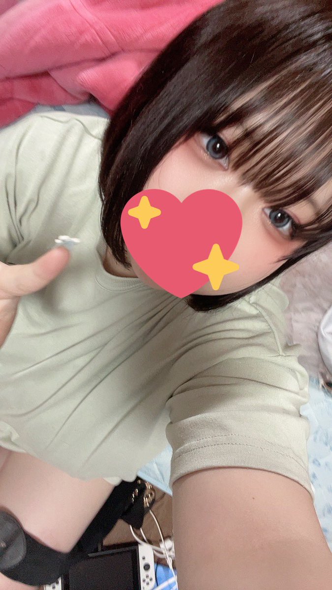 2日今日
来店予定あるため出勤します！
18-22時でいますわ（実家ショット） https://t.co/xYZz52M7ew