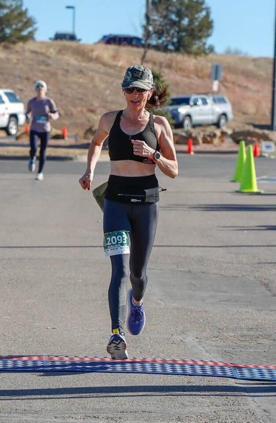 SurgentAFE's tweet photo. 🧵Congrats to Kelly Preston who just passed the #AUD section of the #CPAexam after crushing #FAR in early October!
 
Kelly began her career working for PwC after earning a master’s degree from the @CUsystem while serving in the @USMC. (1/6) https://t.co/wtiPotyv0Q