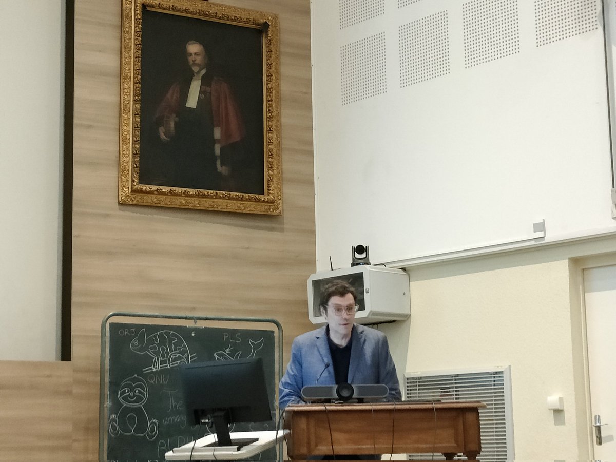 Fabrice Vabre, co-directeur d' <a href="/InfectioTron/">EquipEx+ InfectioTron</a>, replace la salle d'autopsie BSL3 du Pôle EVAAS dans la lignée des équipements de l'Equipex+. Cette plateforme représente un outil précieux pour la surveillance des agents pathogènes à l'interface faune domestique - faune sauvage.