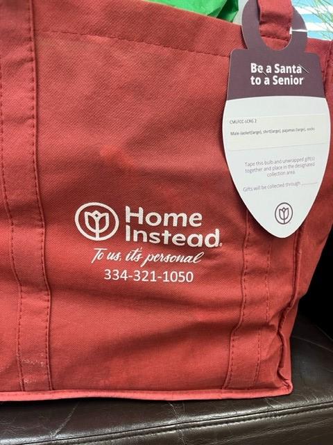 porter_prop's tweet photo. We had so much fun shopping this year!  Thank you to Home Instead’s Santa to a Senior program for doing fantastic things in our community and especially for taking care of the Seniors in this area!  We love this cause!
#homeinstead #santatoasenior #porterproperties #seniorcare https://t.co/ddcrAaj9v2