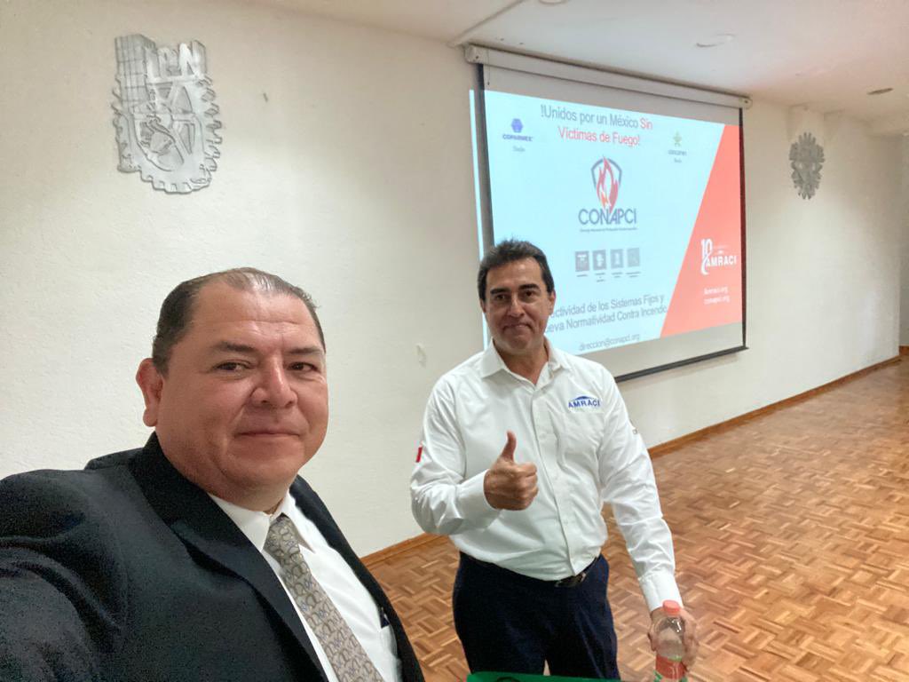 conapci's tweet photo. CONAPCI-AMRACI colabora con ESIME Azcapotzalco en la semana de proteccion contra incendio ante estudiantes de las distintas disciplinas de ingeniería, con los que se compartió informacion de CONAPCI-AMRACI, buscando interesarlos en participar en nuestra industria. https://t.co/g8v50IOgmF