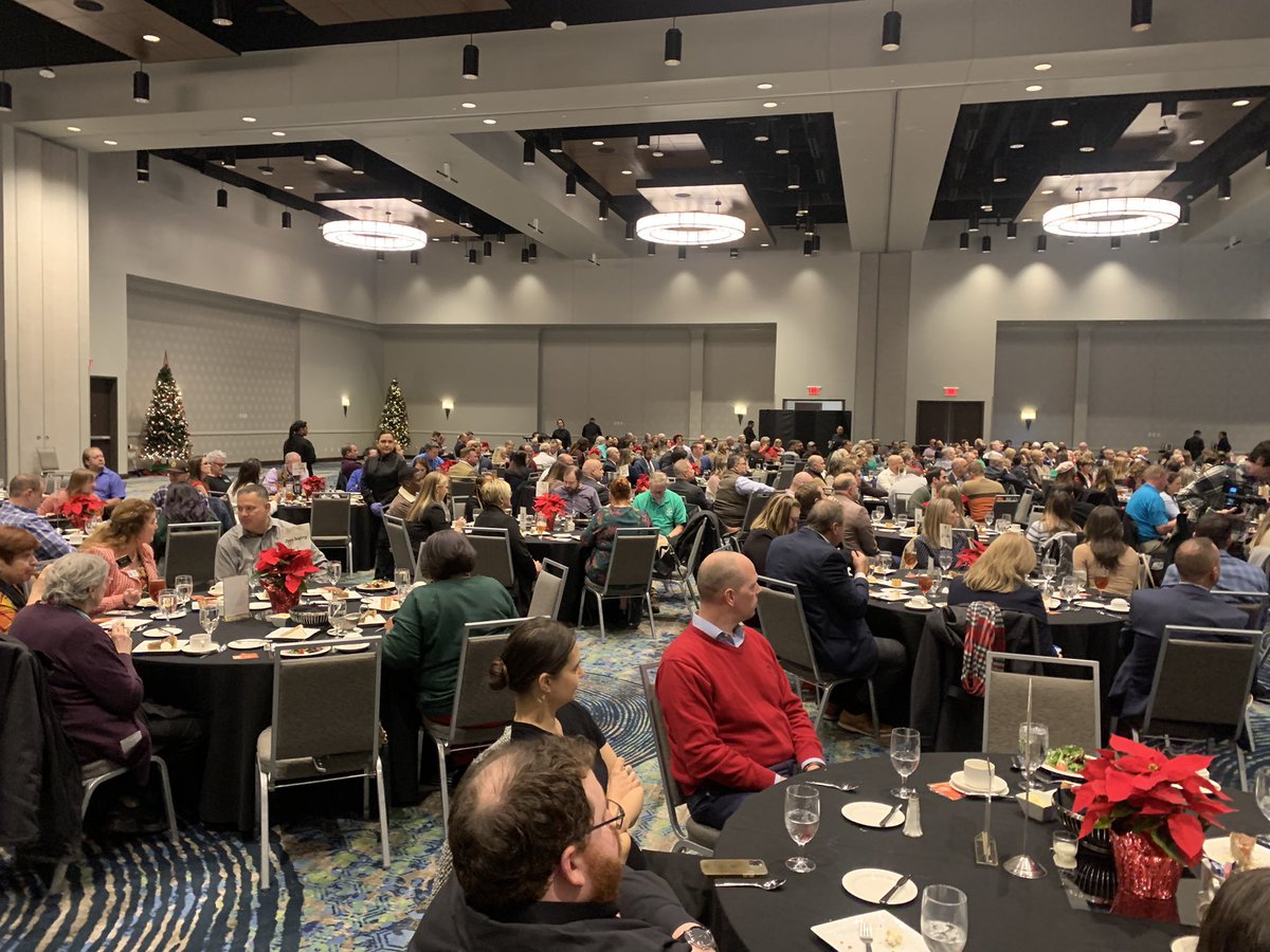 Hank Dickenson tweet media