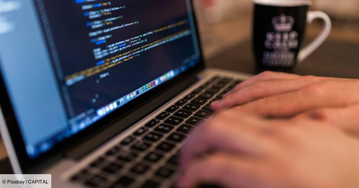 MagazineCapital's tweet photo. Depuis un an, cet informaticien a trouvé comment travailler seulement 10 minutes par jour https://t.co/obkvCZg9Ap https://t.co/YECdwVAQz0