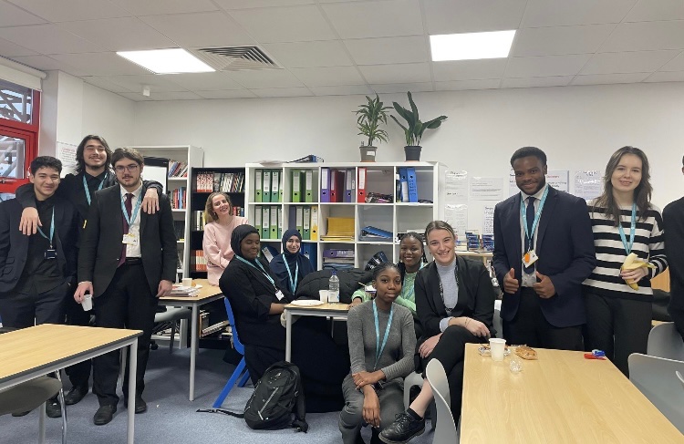 Harris Tottenham Sixth Form tweet media