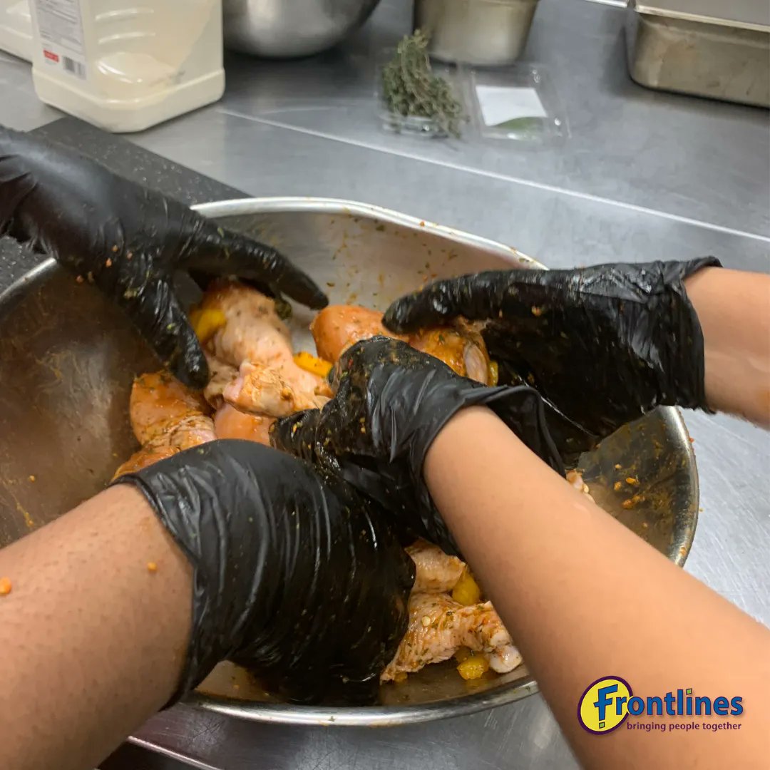 frontlinesto's tweet photo. We had the children in our so you think you can cook program season up chicken and bake it in the oven. Every week our youth learn how to cook something new. Visit our website to learn more about how you can get involved ! 
#torontocook #torontoculinary #torontobaker #foodie https://t.co/eGsUiVVHVU